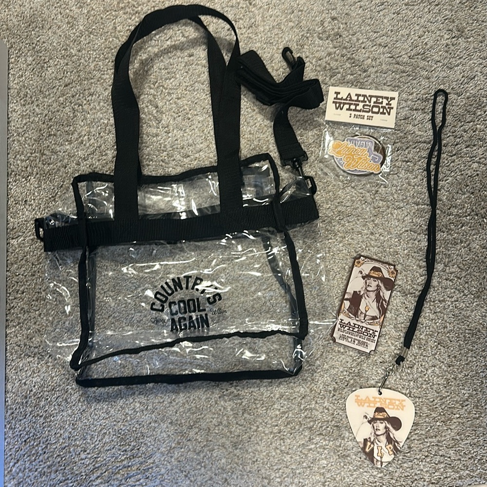 Lainey Wilson VIP merchandise